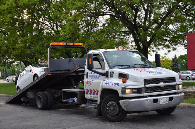 Heavy Hauling in Gables FL 
      33158