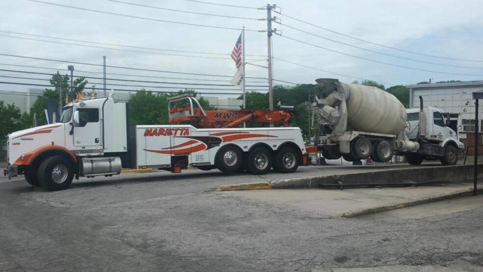 Heavy Hauling in Cypress FL 
      32432