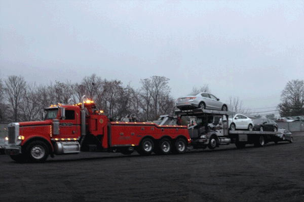 Heavy Hauling in Defuniak Springs FL 
      32433