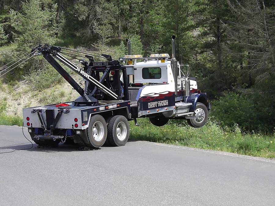 Heavy Hauling in Cpe Canaveral FL 
      32920